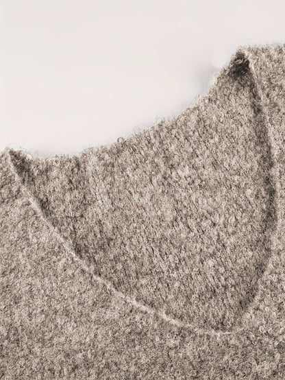 Plus Size V-Neck Heart-Pattern Pullover Sweater – Loose Oversized Knit for Fall/Winter