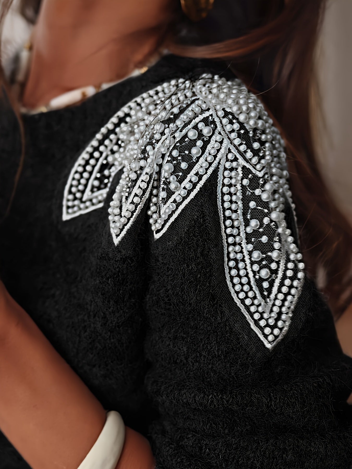Plus Size Women's Stretch Knit Sweater with Beaded Shoulder Accents – Oversized Crewneck Pullover, Long Sleeve for Fall/Winter