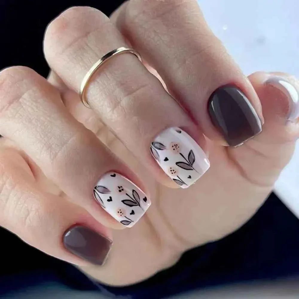 24Pcs Pink French Cartoon Snail Press-On False Nails