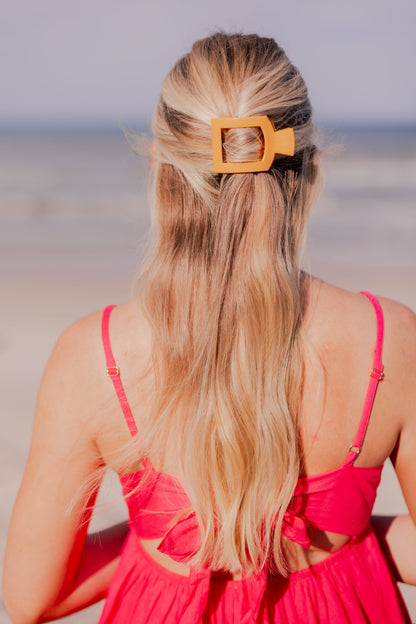Mango for it! Small Flat Square Hair Clip